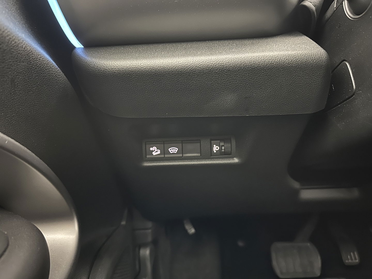 Jeep Avenger Summit 54 kWh [ 3-Fase ] {SOH-95%} (INCL-BTW) *LEATHER-MICROFIBRE | FULL-LED | ADAPTIVE-CRUISE | BLIND-SPOT | CAMERA | DIGI-COCKPIT | NAVI-FULLMAP | HEATED-COMFORTSEATS | ECC | CCS-FASTLOADER |  PDC | CARPLAY | CRUISE | 18''AL