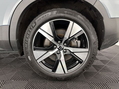 Volvo XC40 Recharge P8 AWD R-Design [ 3-Fase ] (INCL.BTW) Aut. *PANO | LEATHER-ALCANTARA | DIGI-COCKPIT | FULL-LED | HARMAN/KARDON | TOP-VIEW | CARPLAY | NAVI-FULLMAP | ECC | PDC | KEYLESS | HEATED-SPORTSEATS | BLIS | TOWBAR | 18''ALU*