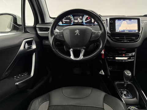 Peugeot 2008 1.2 PureTech Allure | Clima | Cruise | Carplay | Trekh. | Navi | Parkeersens.