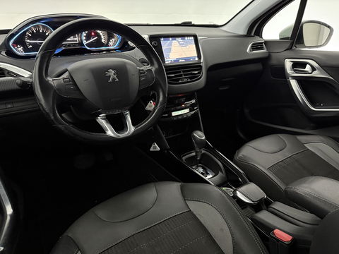 Peugeot 2008 1.2 PureTech Allure | Clima | Cruise | Carplay | Trekh. | Navi | Parkeersens.