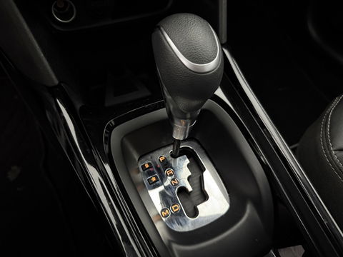 Peugeot 2008 1.2 PureTech Allure | Clima | Cruise | Carplay | Trekh. | Navi | Parkeersens.