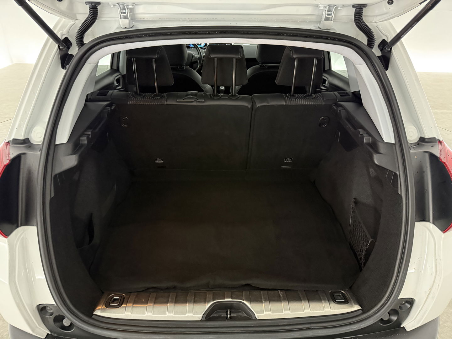 Peugeot 2008 1.2 PureTech Allure | Clima | Cruise | Carplay | Trekh. | Navi | Parkeersens.