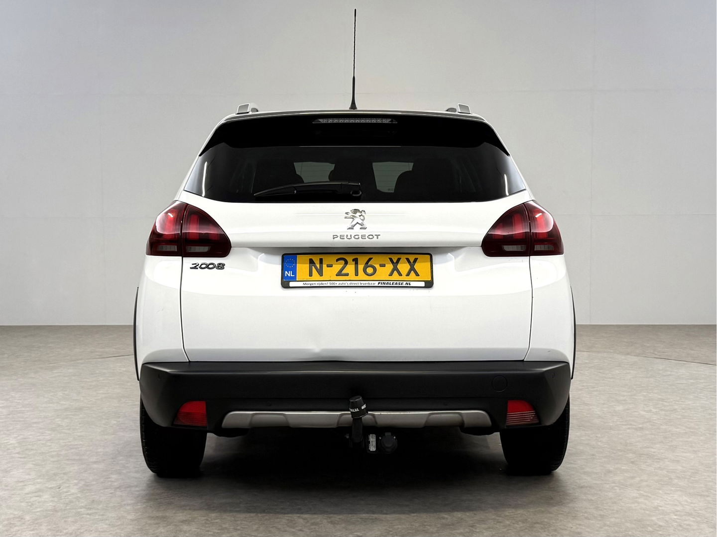 Peugeot 2008 1.2 PureTech Allure | Clima | Cruise | Carplay | Trekh. | Navi | Parkeersens.