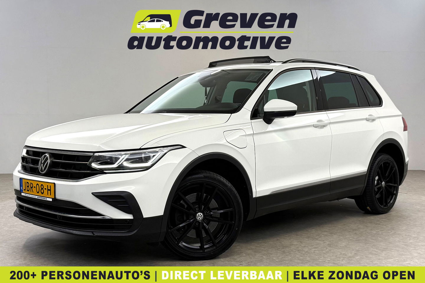 Volkswagen Tiguan 1.4 TSI eHybrid 225PK R-Line | SOH 93% | Pano | IQ Light | Virtual | Camera | Stuur/Stoelverw. | Adap. Cruise | Carplay | Trekh.