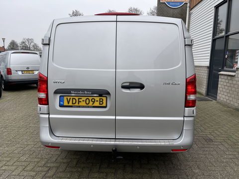 Mercedes-Benz Vito 114 CDI Lang L2H1 automaat / vaste prijs rijklaar € 24.950 ex btw / bpm vrij / lease vanaf € 439 / airco / cruise / navi / camera / pdc / stoelverwarming / led koplampen !