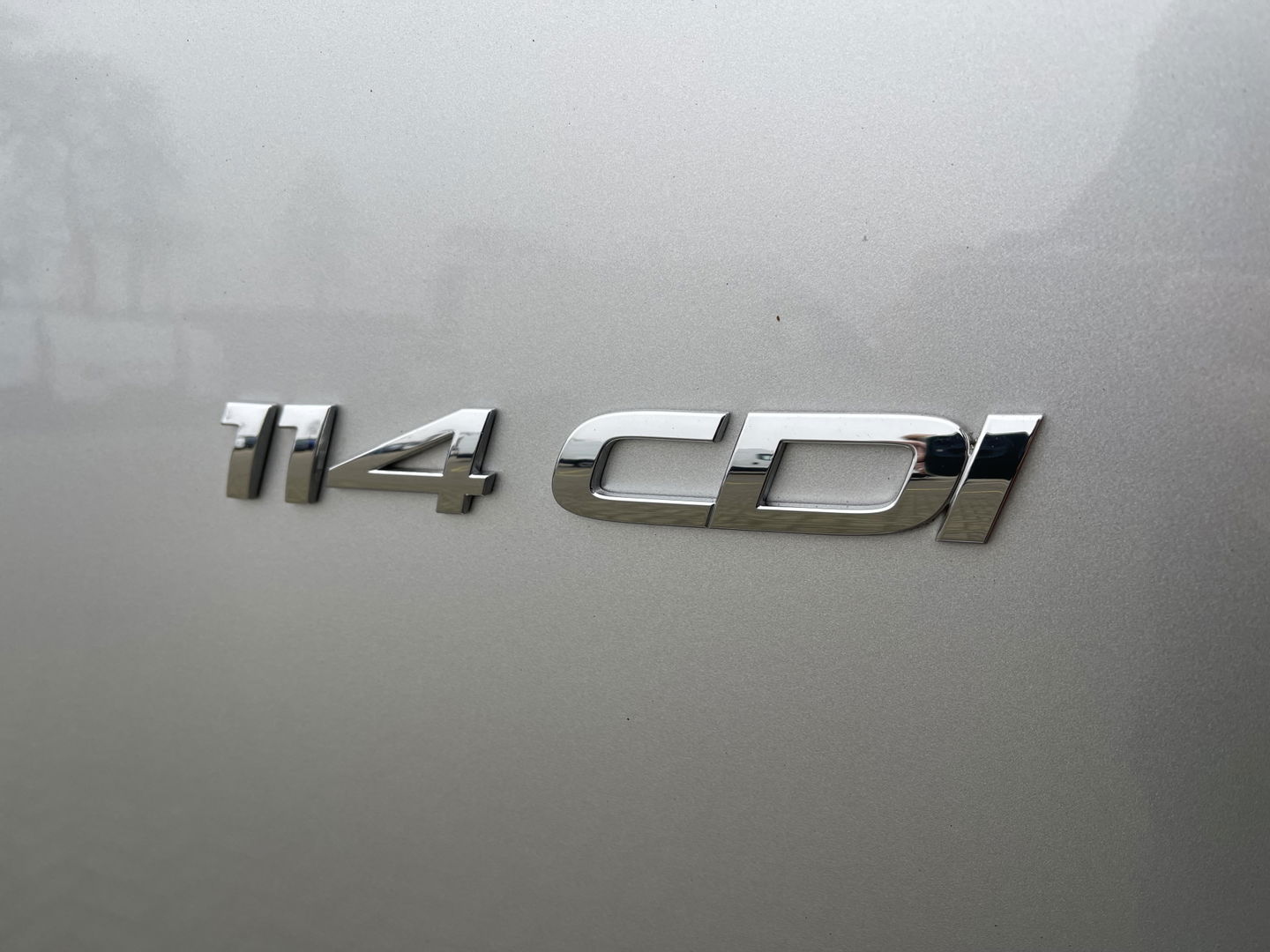 Mercedes-Benz Vito 114 CDI Lang L2H1 automaat / vaste prijs rijklaar € 24.950 ex btw / bpm vrij / lease vanaf € 439 / airco / cruise / navi / camera / pdc / stoelverwarming / led koplampen !