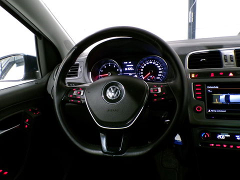 Volkswagen Polo 1.0 TSI 95PK Edition "Origineel NL!" Xenon-LED Adaptive-cruise Stoelverwarming Parkeersensoren 17"Velgen 4-Season