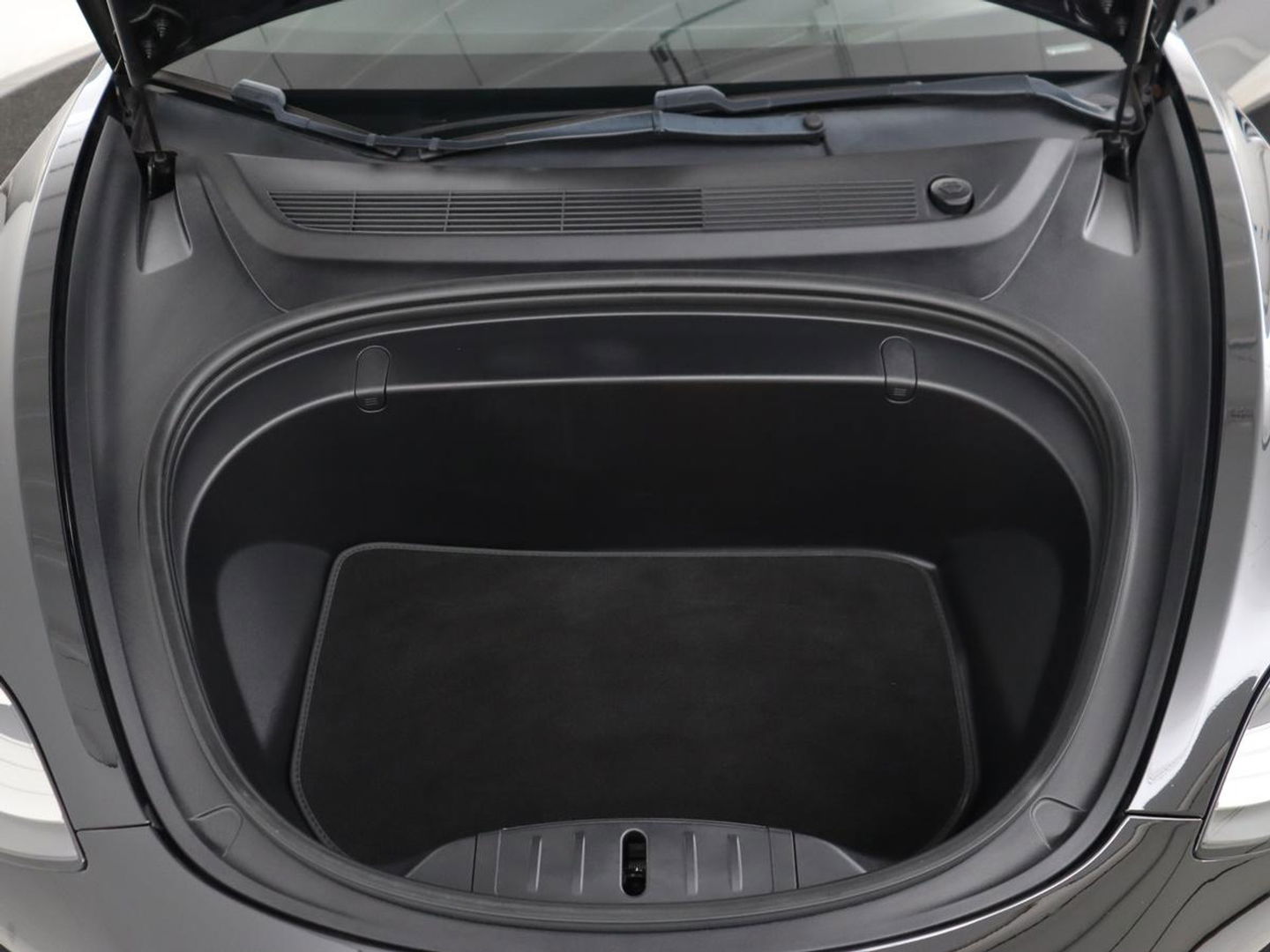 Tesla Model 3 Long Range AWD 75kWh | Panoramadak | Autopilot | Leder | Stoelverwarming | Full LED | Navigatie | Keyless | 18'' | Camera