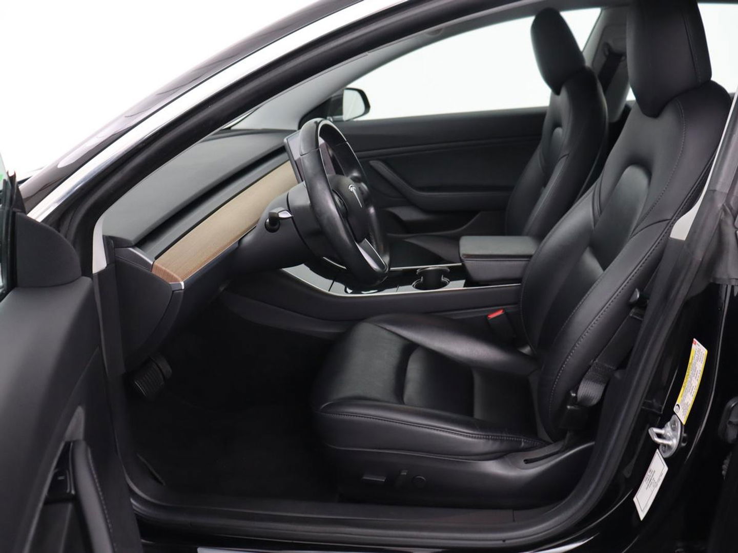 Tesla Model 3 Long Range AWD 75kWh | Panoramadak | Autopilot | Leder | Stoelverwarming | Full LED | Navigatie | Keyless | 18'' | Camera