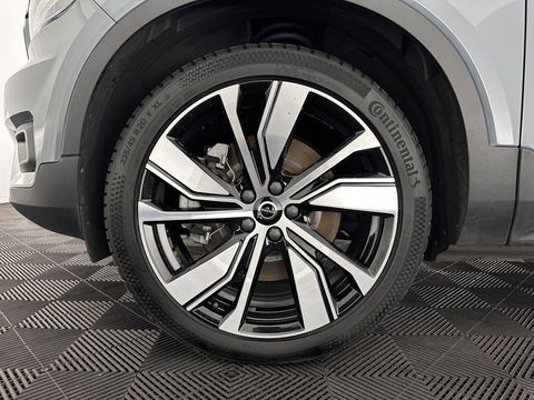 Volvo XC40 Recharge P8 AWD R-Design [ 3-Fase ] {SOH-90%} (INCL-BTW) Aut. *PANO | LEATHER-ALCANTARA | ADAPTIVE-CRUISE | DIGI-COCKPIT | FULL-LED | HARMAN/KARDON | TOPVIEW | NAVI-FULLMAP | ECC | PDC | KEYLESS | HEATED-SPORTSEATS | TOWBAR | 20''ALU*