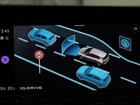 Volkswagen Golf 1.4 eHybrid GTE | Adaptive cruise | Camera | Park Assist | Carplay | Navigatie | Sfeerverlichting | LED Plus | Sportstoelen | Climate control | PHEV | Plug In