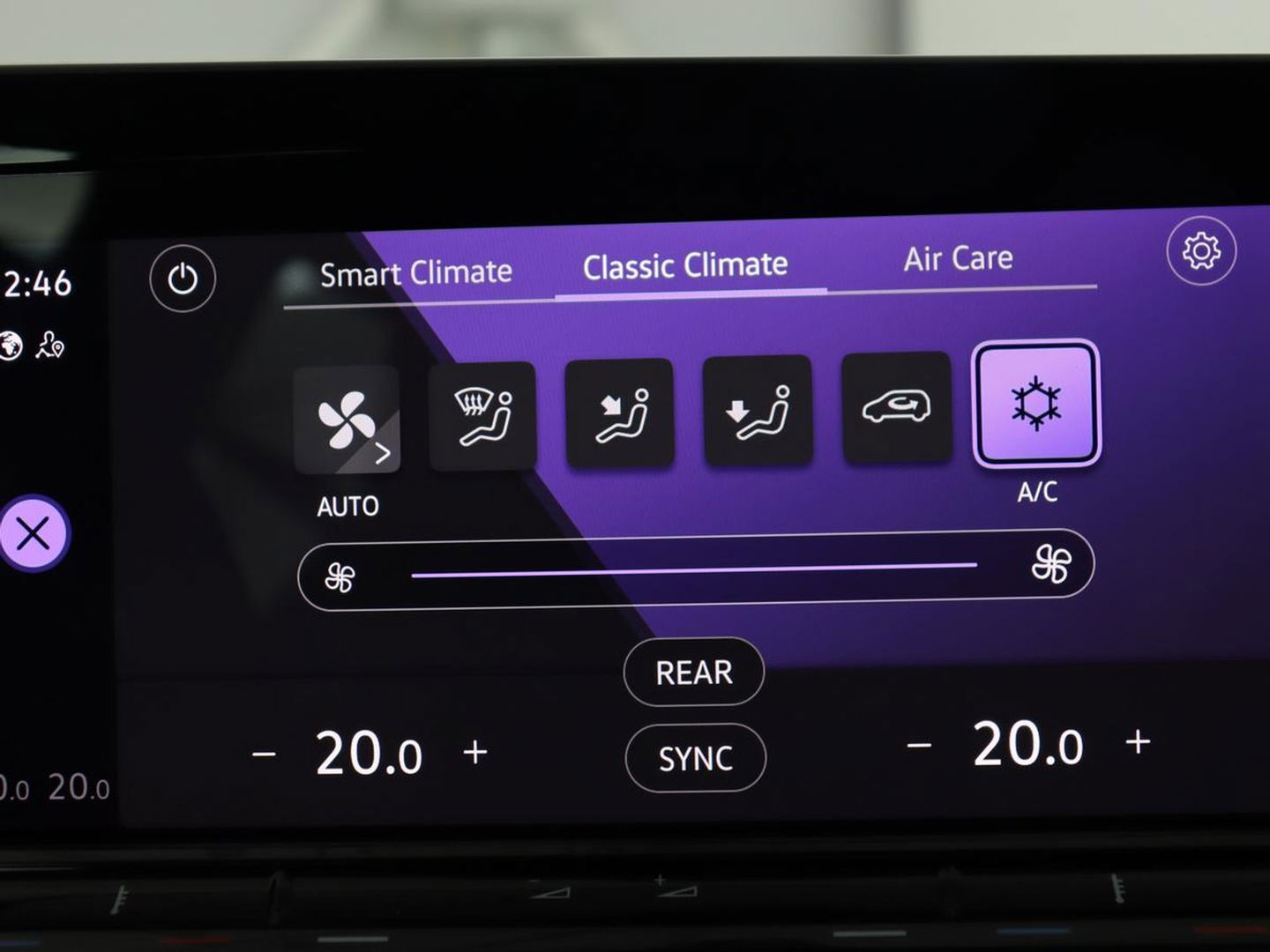 Volkswagen Golf 1.4 eHybrid GTE | Adaptive cruise | Camera | Park Assist | Carplay | Navigatie | Sfeerverlichting | LED Plus | Sportstoelen | Climate control | PHEV | Plug In