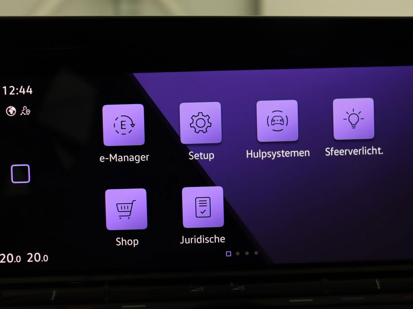 Volkswagen Golf 1.4 eHybrid GTE | Adaptive cruise | Camera | Park Assist | Carplay | Navigatie | Sfeerverlichting | LED Plus | Sportstoelen | Climate control | PHEV | Plug In