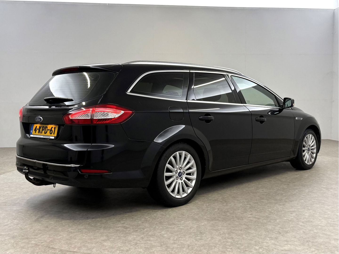 Ford Mondeo 1.6 TDCi ECOnetic | Pano | Clima | Trekh. | Cruise | Stoelverw. | Navi | Parkeersens. | Keyless | NAP