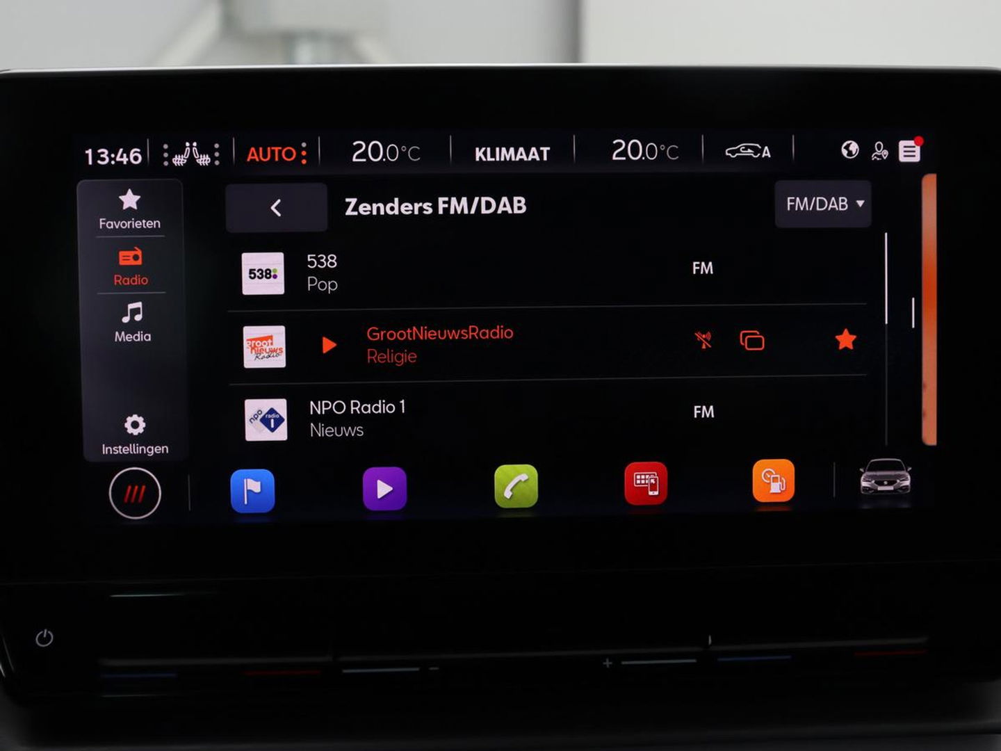 SEAT Leon 1.5 eTSI FR Intense | Stoelverwarming | Adaptive cruise | Camera | Carplay | Navigatie | Full LED | Keyless | Stuurverwarming | Climate control