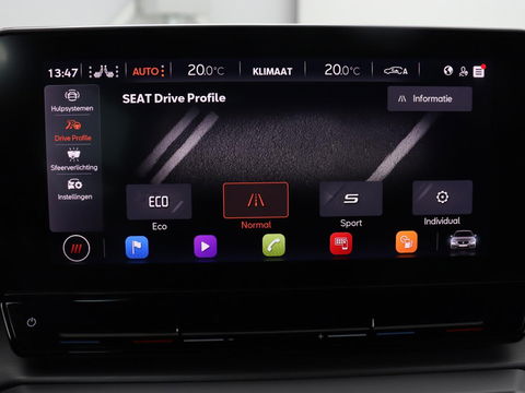 SEAT Leon 1.5 eTSI FR Intense | Stoelverwarming | Adaptive cruise | Camera | Carplay | Navigatie | Full LED | Keyless | Stuurverwarming | Climate control