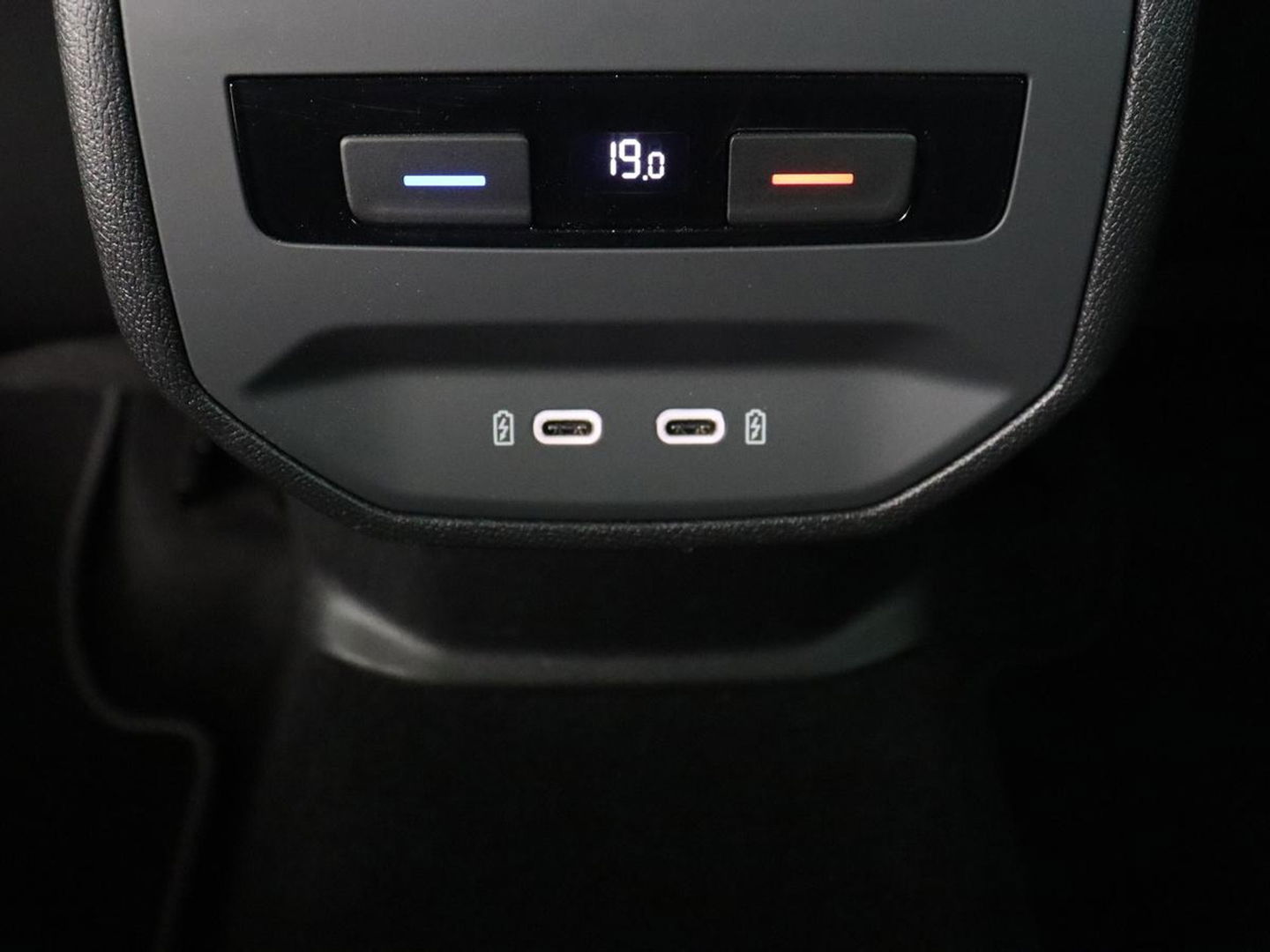 SEAT Leon 1.5 eTSI FR Intense | Stoelverwarming | Adaptive cruise | Camera | Carplay | Navigatie | Full LED | Keyless | Stuurverwarming | Climate control