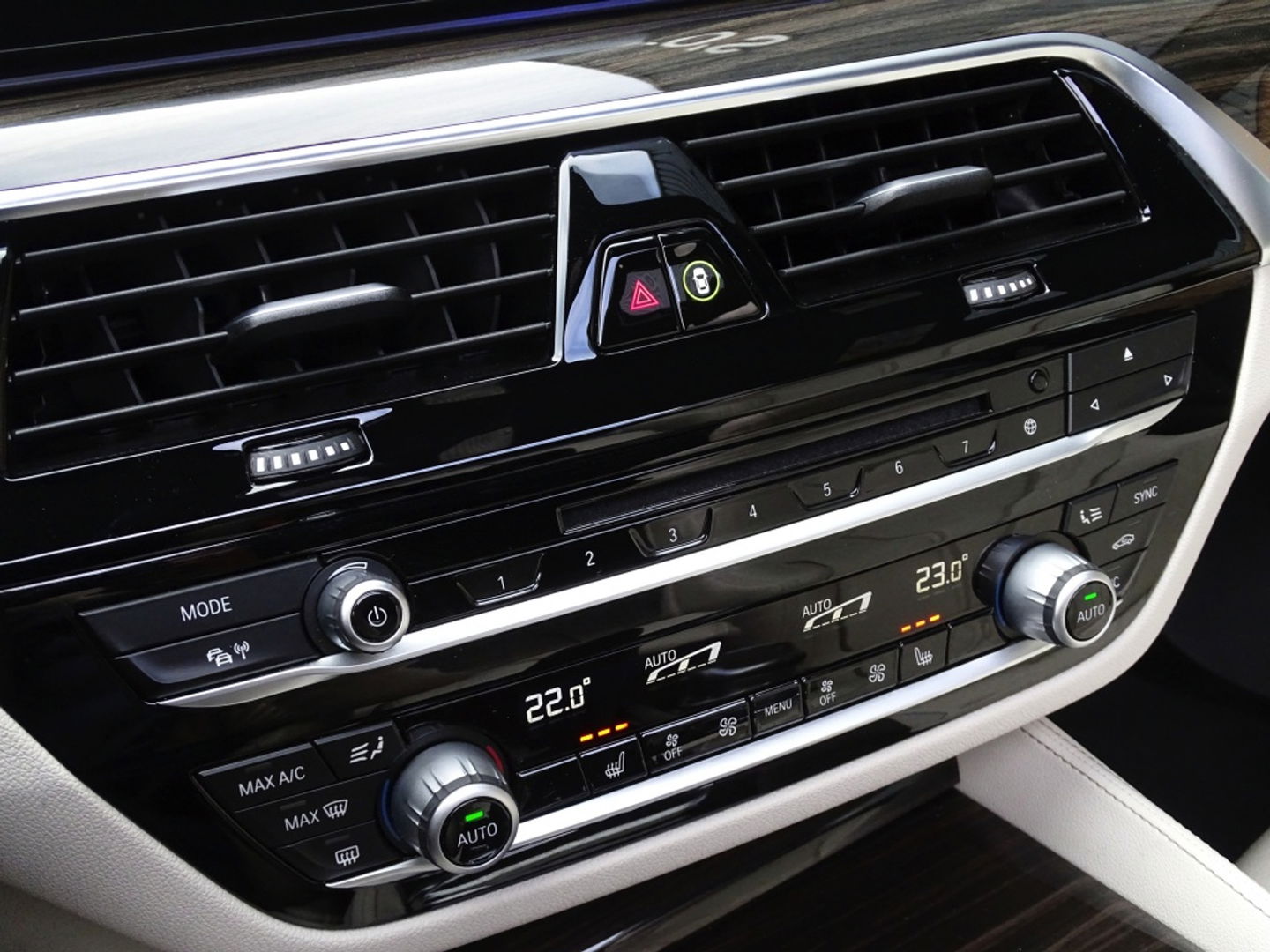 BMW 6 Serie Gran Turismo 640i 341PK / M-Sport / High Executive / Harman Kardon / LED