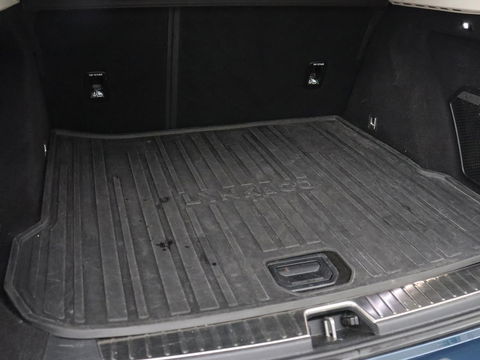 Lynk & Co 01 1.5 Plug In | Panoramadak | Infinity by Harman | Camera | Adaptive cruise | Stoelverwarming | Carplay | Memory | Full LED | PHEV