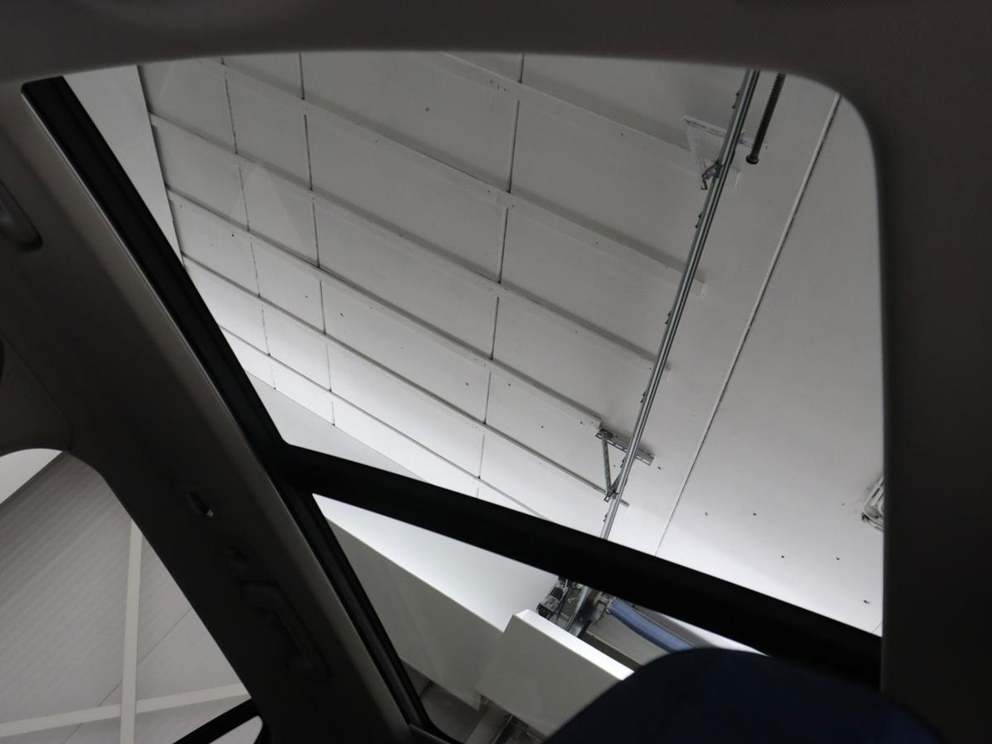 Lynk & Co 01 1.5 Plug In | Panoramadak | Infinity by Harman | Camera | Adaptive cruise | Stoelverwarming | Carplay | Memory | Full LED | PHEV