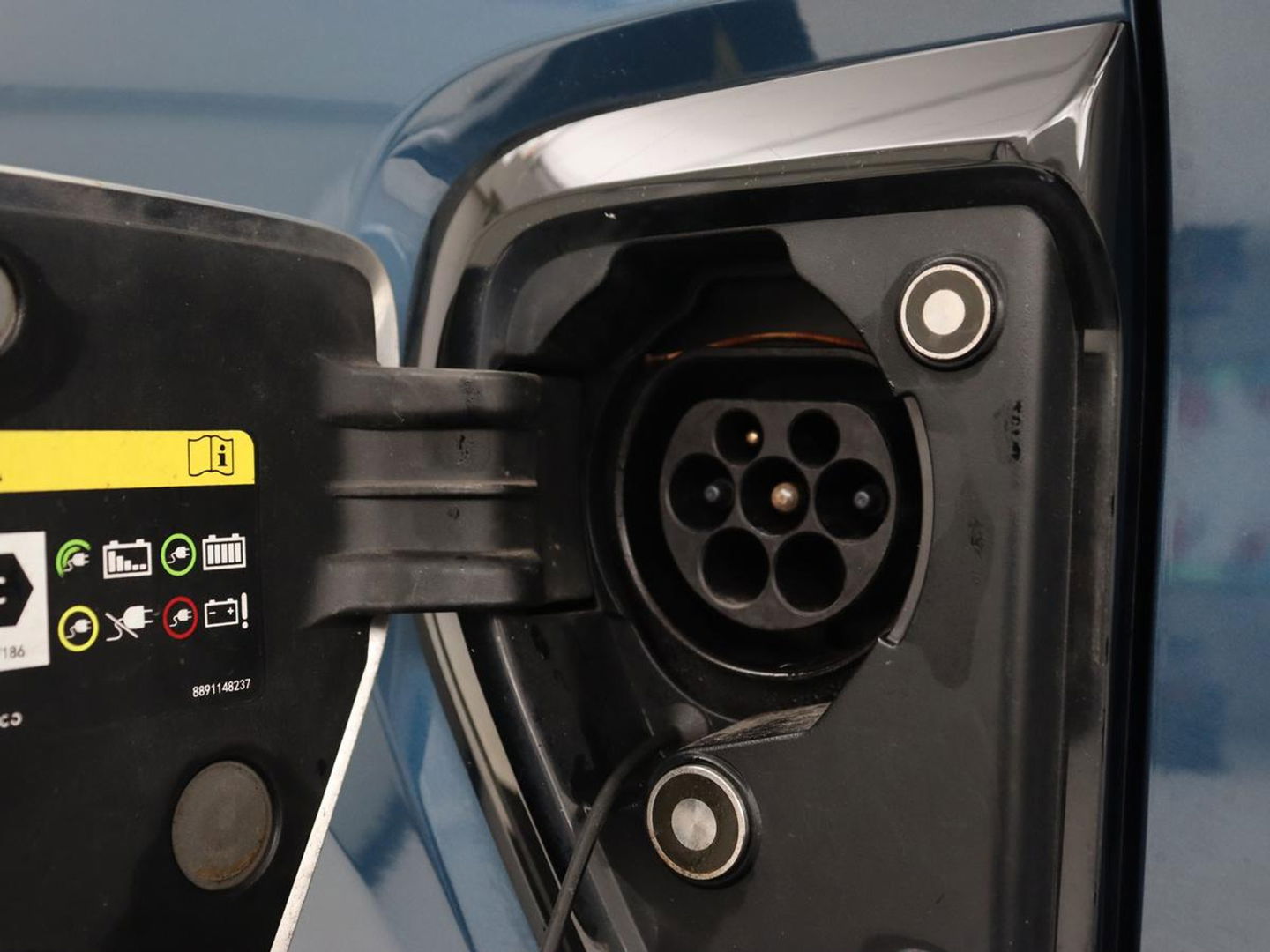 Lynk & Co 01 1.5 Plug In | Panoramadak | Infinity by Harman | Camera | Adaptive cruise | Stoelverwarming | Carplay | Memory | Full LED | PHEV