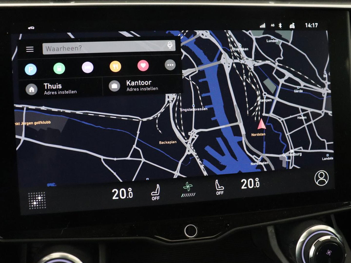 Lynk & Co 01 1.5 Plug In | Panoramadak | Infinity by Harman | Camera | Adaptive cruise | Stoelverwarming | Carplay | Memory | Full LED | PHEV