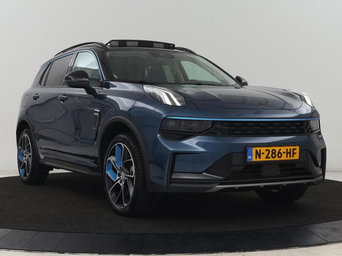 Lynk & Co 01 1.5 Plug In | Panoramadak | Infinity by Harman | Camera | Adaptive cruise | Stoelverwarming | Carplay | Memory | Full LED | PHEV