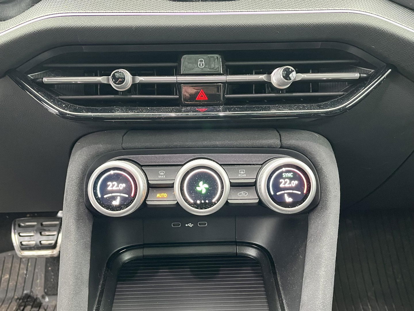 Škoda Kodiaq 1.5 TSI PHEV Sportline Business | PANO | TREKHAAK | LIGHT & VIEW