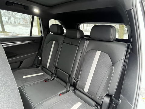 Škoda Kodiaq 1.5 TSI PHEV Sportline Business | PANO | TREKHAAK | LIGHT & VIEW