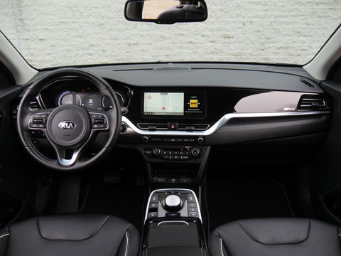 Kia e-Niro 64kWh/ 3-FASE/ SOH 100%/ EXECUTIVELINE