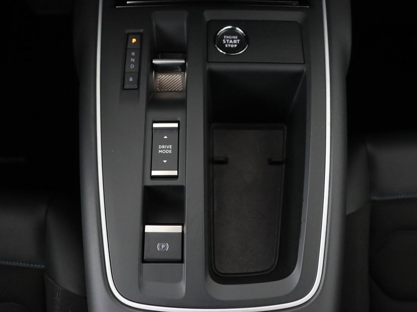 Citroën C5 Aircross 1.6 Plug-in Hybrid 225 Feel | Camera | Carplay | Half leder | Navigatie | Digital Cockpit | Bluetooth | Parkeerhulp | PHEV | Plug In