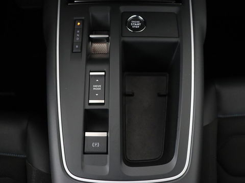 Citroën C5 Aircross 1.6 Plug-in Hybrid 225 Feel | Camera | Carplay | Half leder | Navigatie | Digital Cockpit | Bluetooth | Parkeerhulp | PHEV | Plug In