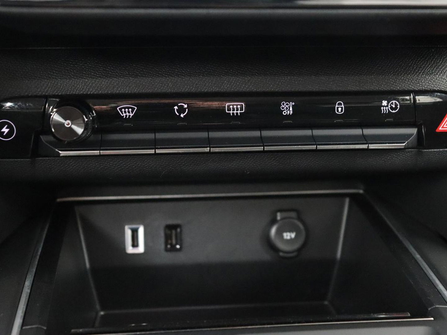 Citroën C5 Aircross 1.6 Plug-in Hybrid 225 Feel | Camera | Carplay | Half leder | Navigatie | Digital Cockpit | Bluetooth | Parkeerhulp | PHEV | Plug In