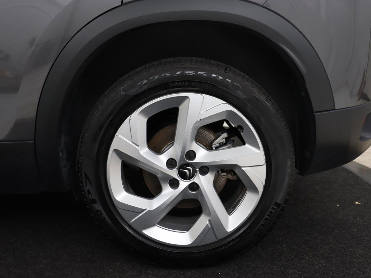 Citroën C5 Aircross 1.6 Plug-in Hybrid 225 Feel | Camera | Carplay | Half leder | Navigatie | Digital Cockpit | Bluetooth | Parkeerhulp | PHEV | Plug In