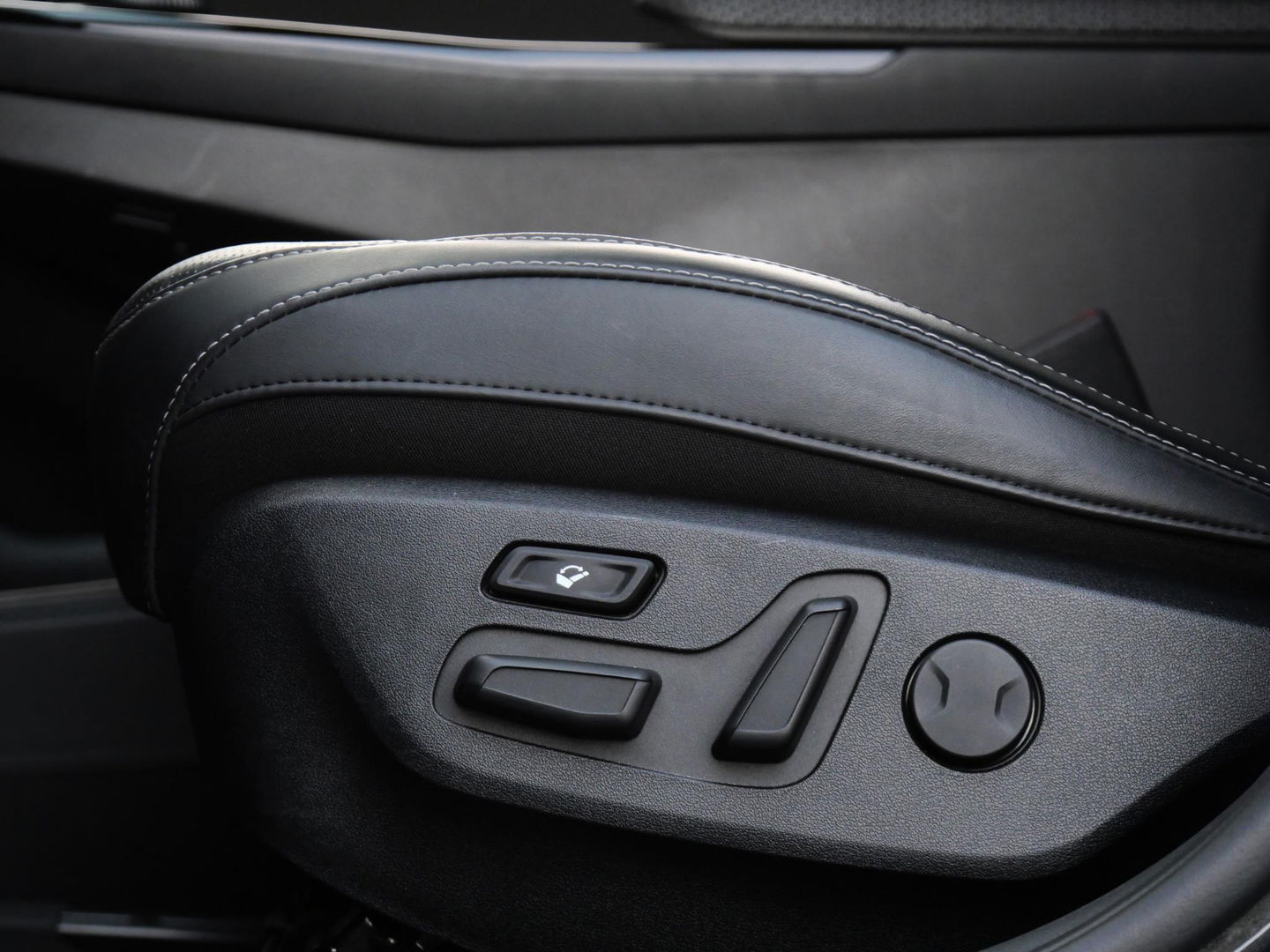 Kia Ev6 PLUS 77.4kWh/ LEER/ ELEKT. KLEP/ MERIDIAN AUDIO/ SOH 99%