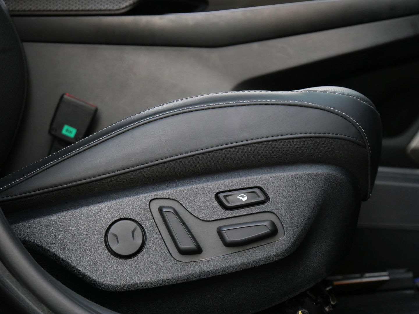 Kia Ev6 PLUS 77.4kWh/ LEER/ ELEKT. KLEP/ MERIDIAN AUDIO/ SOH 99%