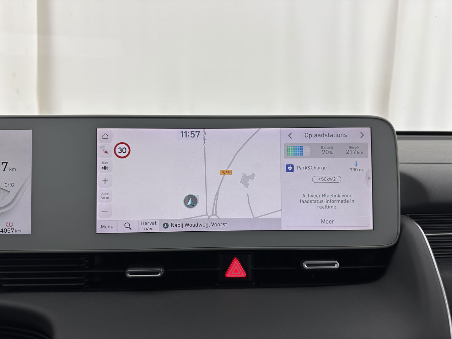 Hyundai IONIQ 5 Lounge 73kWh [ 3-Fase ] {SOH-98%} (INCL-BTW) Aut *HEAD-UP | HEATPUMP | LEATHER | PREMIUM-AUDIO | FULL-LED | ADAPTIVE-CRUISE | BLIND-SPOT | DIGI-COCKPIT | AMBIENT-LIGHT | DAB | SHIFT-PADDLES | HEAD-UP | NAVI-FULLMAP | KEYLESS