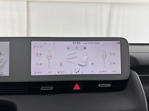Hyundai IONIQ 5 Lounge 73kWh [ 3-Fase ] {SOH-98%} (INCL-BTW) Aut *HEAD-UP | HEATPUMP | LEATHER | PREMIUM-AUDIO | FULL-LED | ADAPTIVE-CRUISE | BLIND-SPOT | DIGI-COCKPIT | AMBIENT-LIGHT | DAB | SHIFT-PADDLES | HEAD-UP | NAVI-FULLMAP | KEYLESS