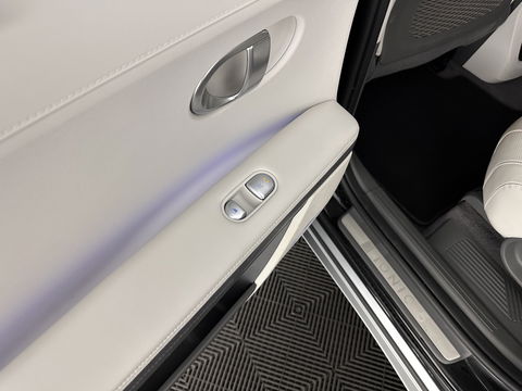 Hyundai IONIQ 5 Lounge 73kWh [ 3-Fase ] {SOH-98%} (INCL-BTW) Aut *HEAD-UP | HEATPUMP | LEATHER | PREMIUM-AUDIO | FULL-LED | ADAPTIVE-CRUISE | BLIND-SPOT | DIGI-COCKPIT | AMBIENT-LIGHT | DAB | SHIFT-PADDLES | HEAD-UP | NAVI-FULLMAP | KEYLESS