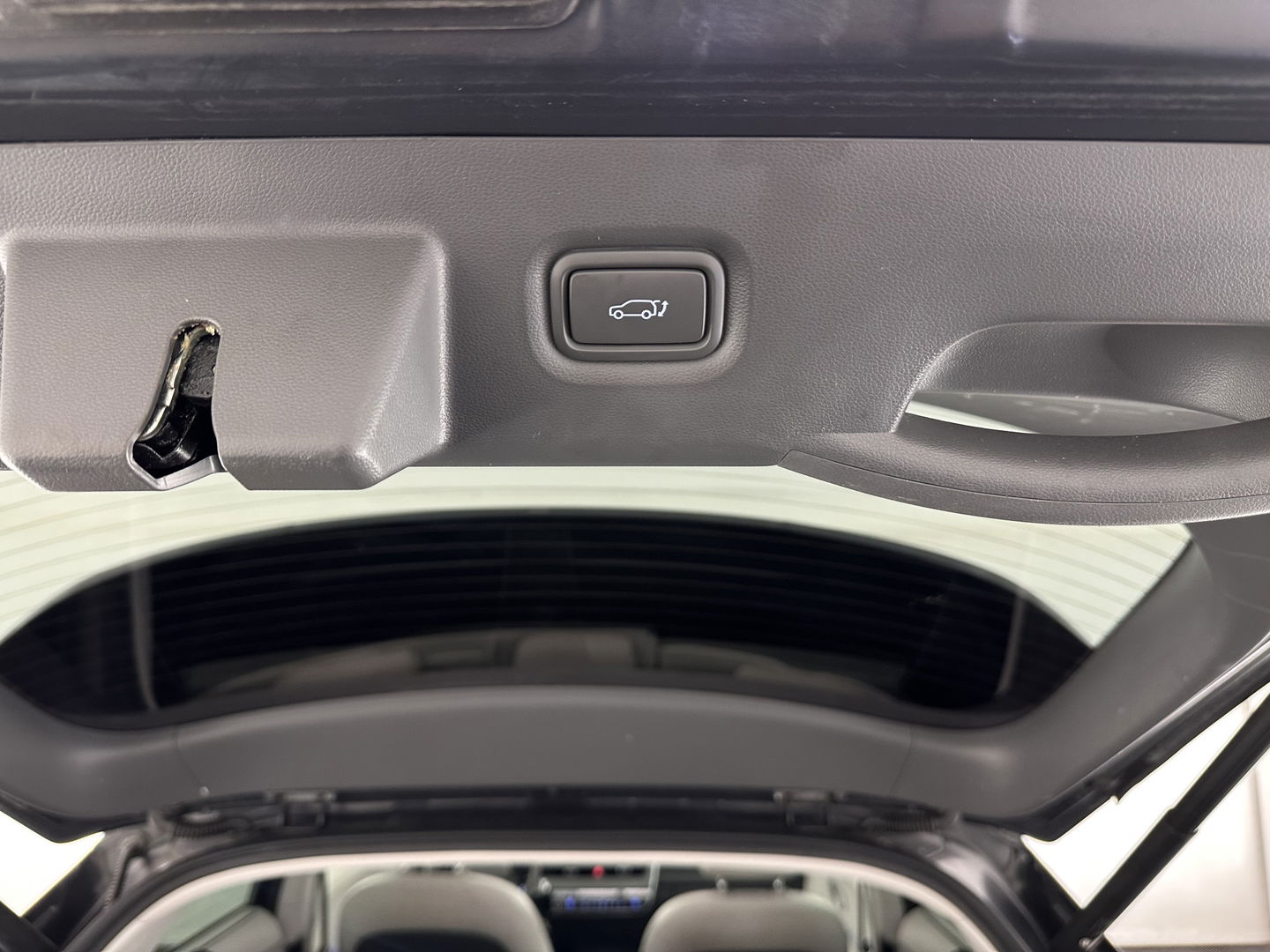 Hyundai IONIQ 5 Lounge 73kWh [ 3-Fase ] {SOH-98%} (INCL-BTW) Aut *HEAD-UP | HEATPUMP | LEATHER | PREMIUM-AUDIO | FULL-LED | ADAPTIVE-CRUISE | BLIND-SPOT | DIGI-COCKPIT | AMBIENT-LIGHT | DAB | SHIFT-PADDLES | HEAD-UP | NAVI-FULLMAP | KEYLESS