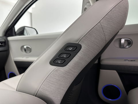 Hyundai IONIQ 5 Lounge 73kWh [ 3-Fase ] {SOH-98%} (INCL-BTW) Aut *HEAD-UP | HEATPUMP | LEATHER | PREMIUM-AUDIO | FULL-LED | ADAPTIVE-CRUISE | BLIND-SPOT | DIGI-COCKPIT | AMBIENT-LIGHT | DAB | SHIFT-PADDLES | HEAD-UP | NAVI-FULLMAP | KEYLESS