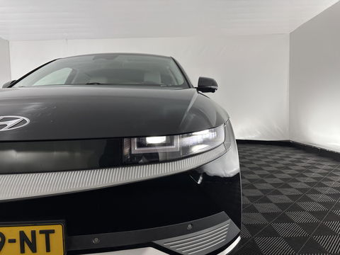 Hyundai IONIQ 5 Lounge 73kWh [ 3-Fase ] {SOH-98%} (INCL-BTW) Aut *HEAD-UP | HEATPUMP | LEATHER | PREMIUM-AUDIO | FULL-LED | ADAPTIVE-CRUISE | BLIND-SPOT | DIGI-COCKPIT | AMBIENT-LIGHT | DAB | SHIFT-PADDLES | HEAD-UP | NAVI-FULLMAP | KEYLESS