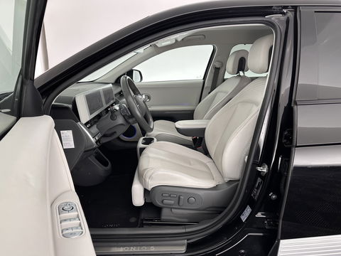 Hyundai IONIQ 5 Lounge 73kWh [ 3-Fase ] {SOH-98%} (INCL-BTW) Aut *HEAD-UP | HEATPUMP | LEATHER | PREMIUM-AUDIO | FULL-LED | ADAPTIVE-CRUISE | BLIND-SPOT | DIGI-COCKPIT | AMBIENT-LIGHT | DAB | SHIFT-PADDLES | HEAD-UP | NAVI-FULLMAP | KEYLESS