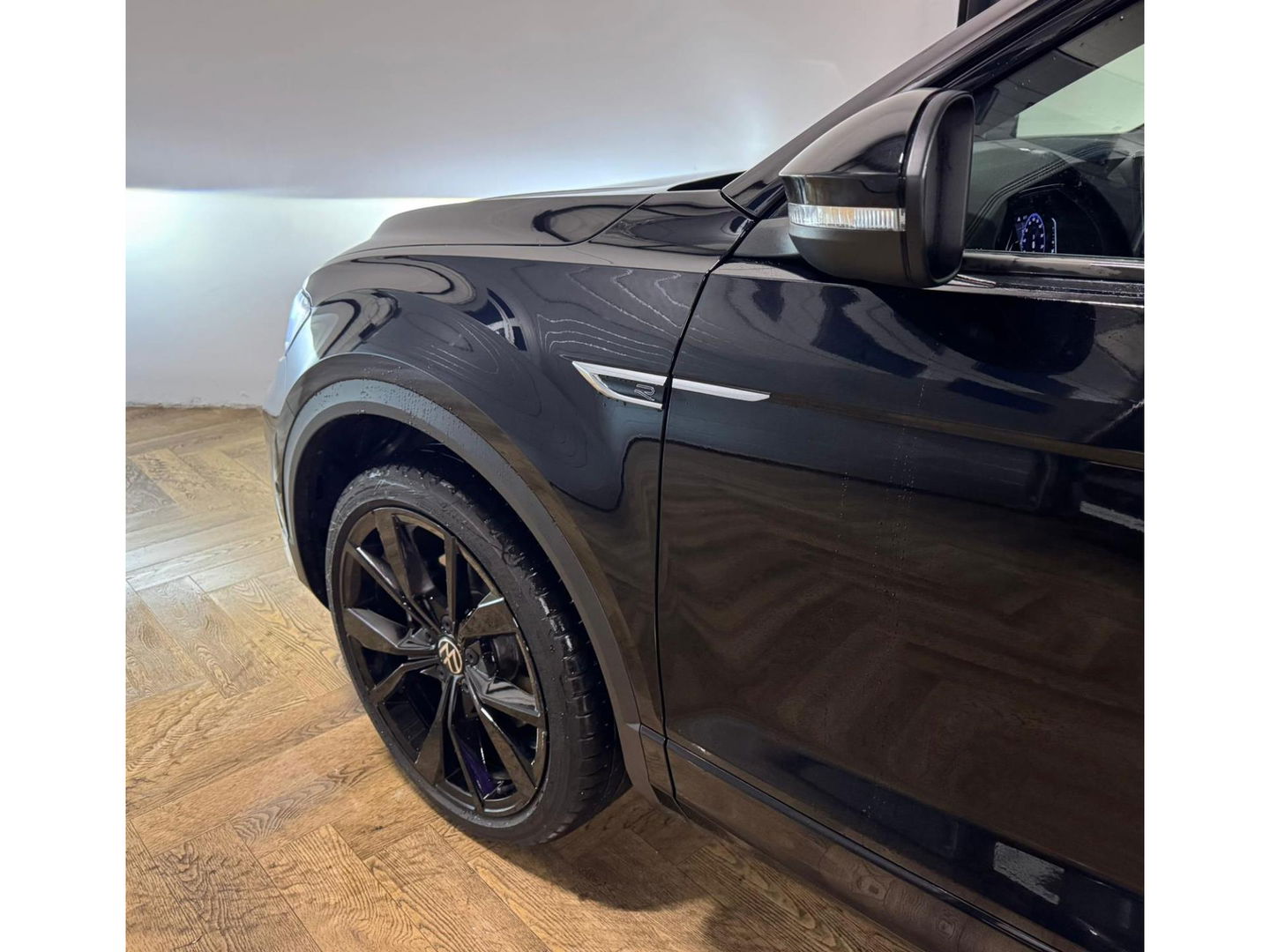 Volkswagen T-Roc 1.5 TSI R-Line Edition PANO KEYLESS CAM