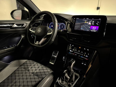 Volkswagen T-Roc 1.5 TSI R-Line Edition PANO KEYLESS CAM