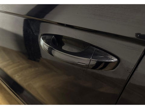 Volkswagen T-Roc 1.5 TSI R-Line Edition PANO KEYLESS CAM