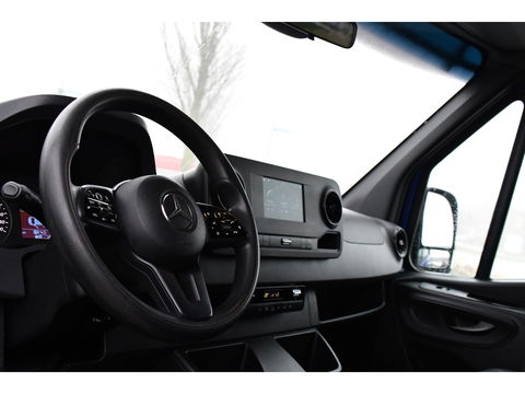 Mercedes-Benz Sprinter 316 2.2 CDI L2H1 PB Edition Camera, Cruise, Carplay, 164pk, LED, 2 x Schuifdeur, Automaat, Trekhaak, Multimedia, Uniek!