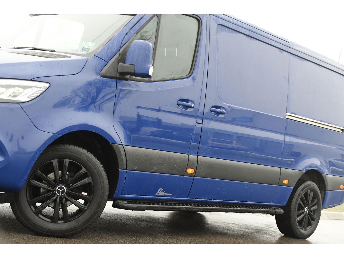 Mercedes-Benz Sprinter 316 2.2 CDI L2H1 PB Edition Camera, Cruise, Carplay, 164pk, LED, 2 x Schuifdeur, Automaat, Trekhaak, Multimedia, Uniek!