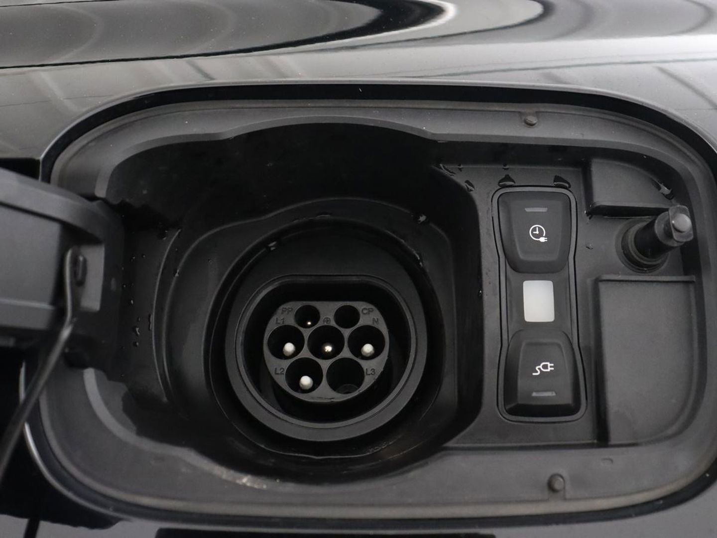 Audi Q5 55 TFSIe quattro S Line | Panoramadak | Adaptive cruise | 360 Camera | Virtual Cockpit | Half leder | Carplay | Full LED | Sportstoelen | Navigatie | PHEV | Plug In