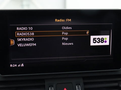 Audi Q5 55 TFSIe quattro S Line | Panoramadak | Adaptive cruise | 360 Camera | Virtual Cockpit | Half leder | Carplay | Full LED | Sportstoelen | Navigatie | PHEV | Plug In